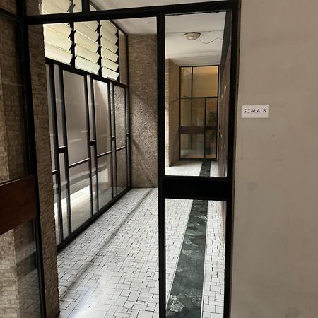 Duca Dei Navigli - Luxury Apartment In Милано Екстериор снимка